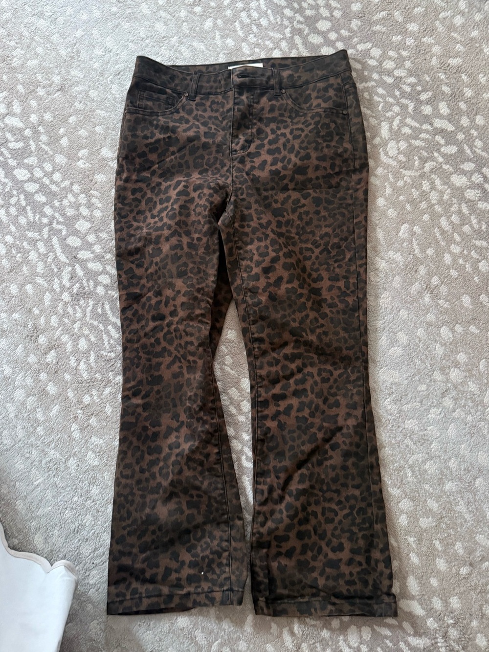Cheetah pants!